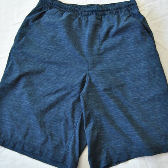 Lululemon Navy Blue X-Small 9" Inseam Lined Blue Shorts w/ Pockets - Picture 2 of 8